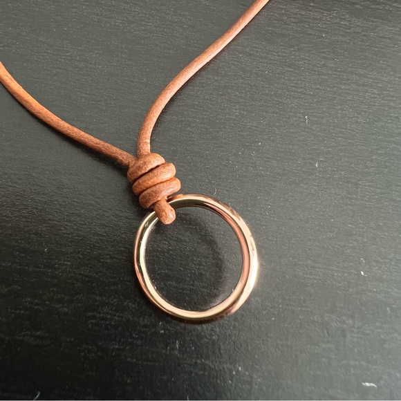 Fossil Women's Necklace Choker Charm Necklace Leather - Picture 2 of 6